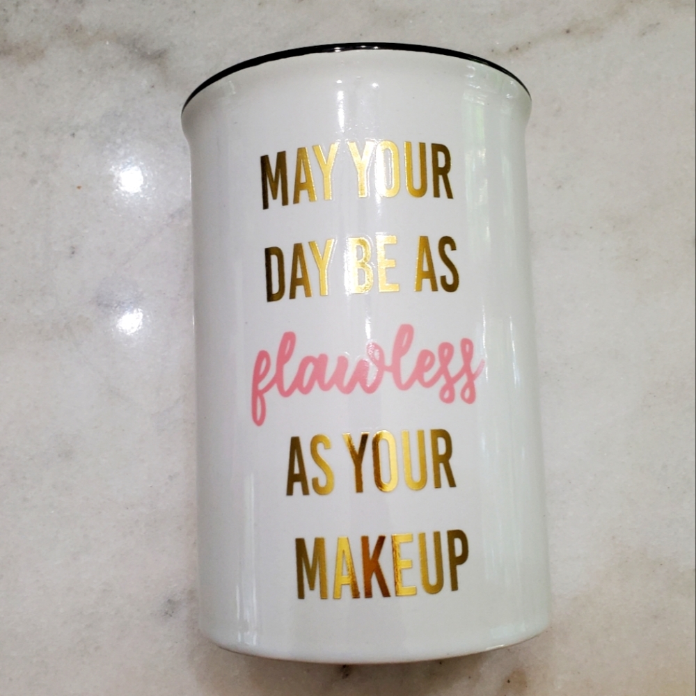 Makeup Brush Holder